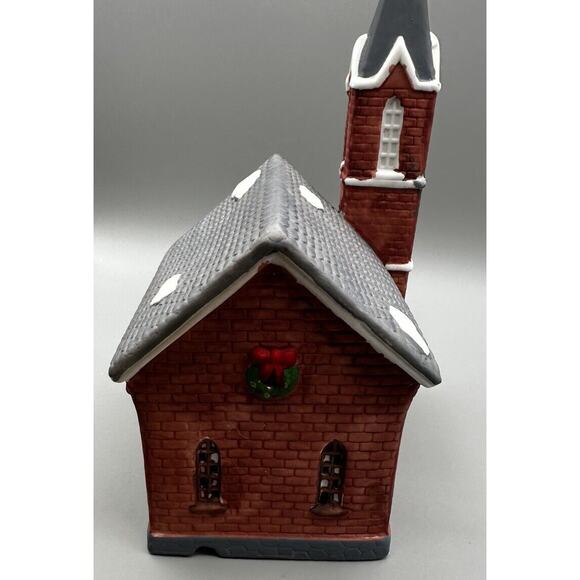 Church Brick Red Dickens Christmas Village Holiday Expressions 1991 China - Picture 4 of 11